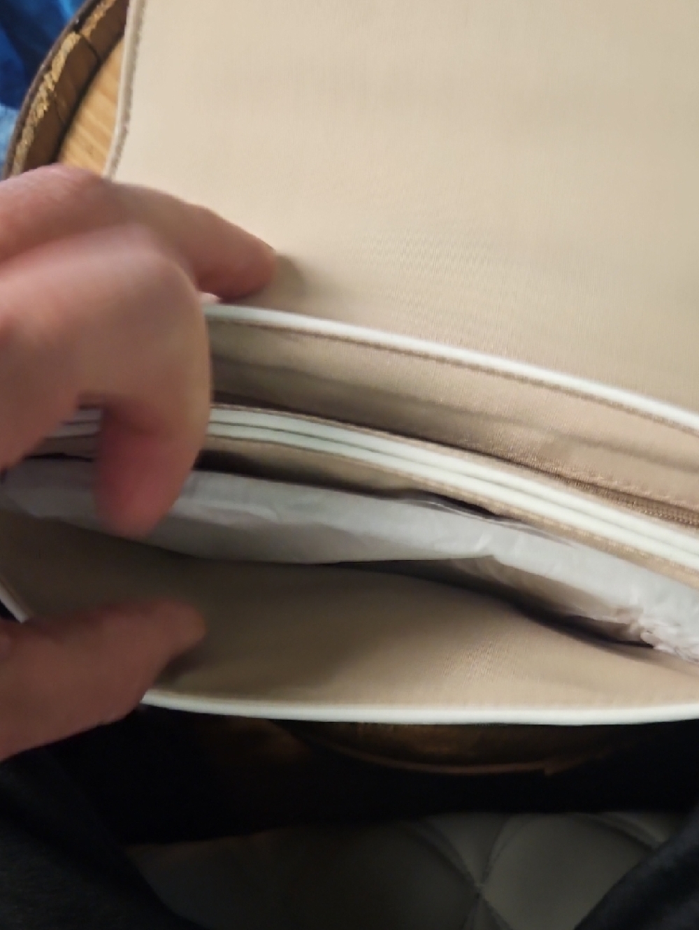 2/$75 Sam Edelman White Leather Wristlet Clutch - Picture 8 of 16